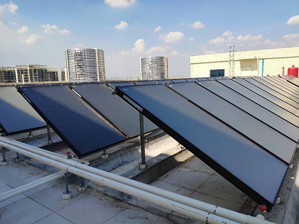 沐足城太阳能热水工程