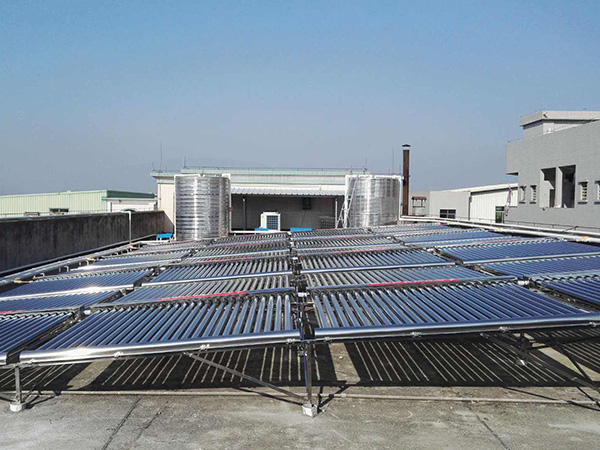 深大师院宿舍热水工程...